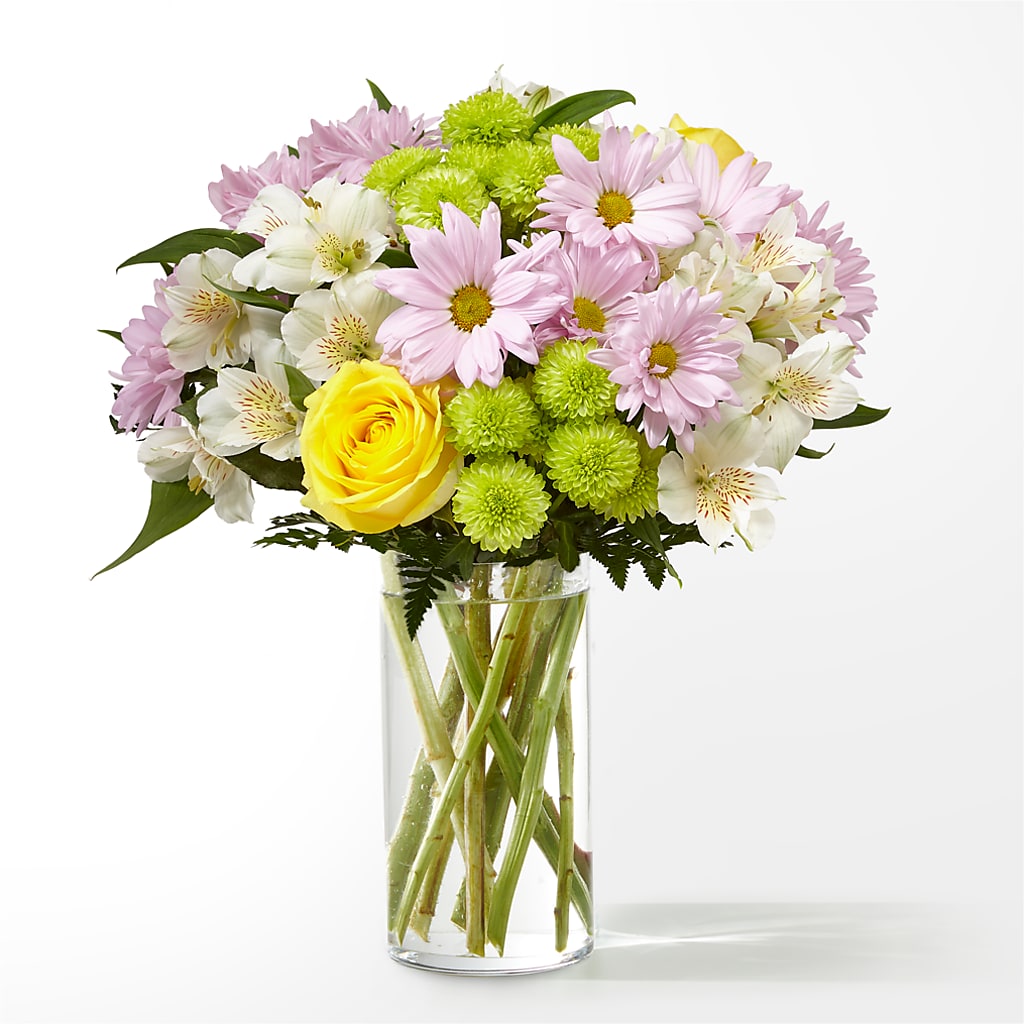 Sweet Spring Delight Bouquet – MAYA'S FLOWER SHOP, Carmichael CA