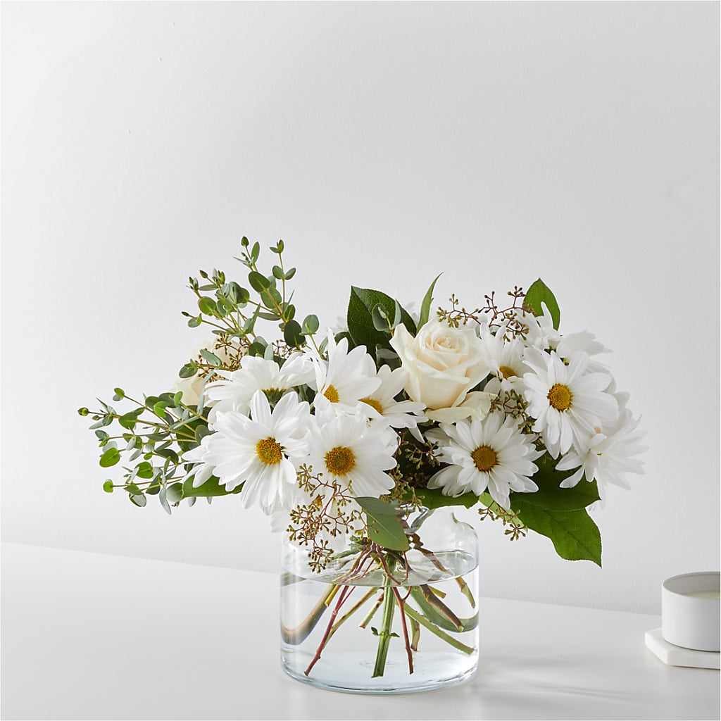 Fresh Linen Bouquet – MAYA'S FLOWER SHOP, Carmichael CA