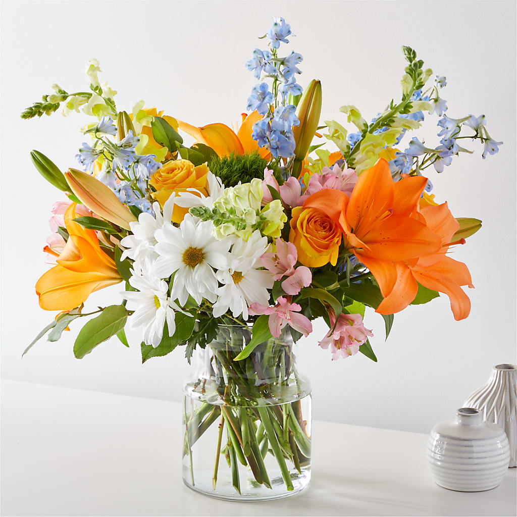 Sun Salutation Bouquet – MAYA'S FLOWER SHOP, Carmichael CA