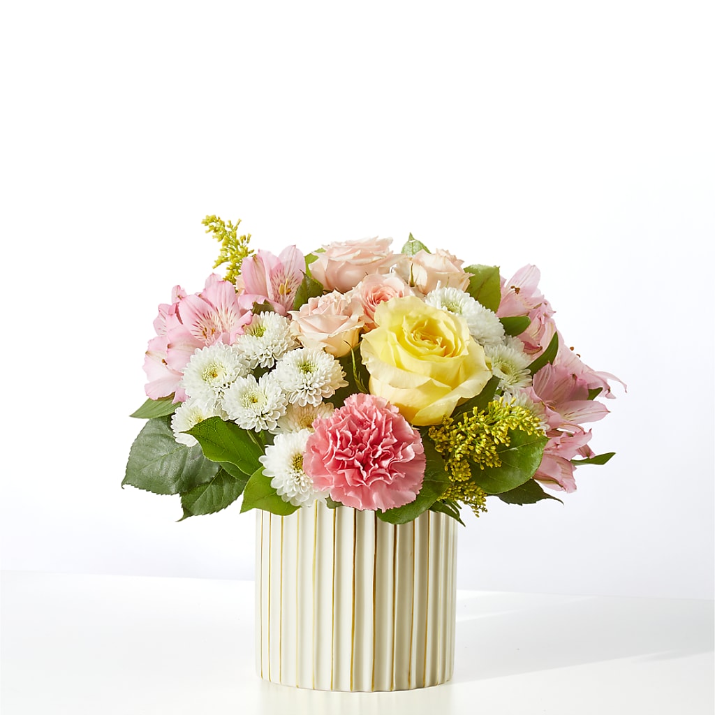 Watercolors Bouquet – MAYA'S FLOWER SHOP, Carmichael CA