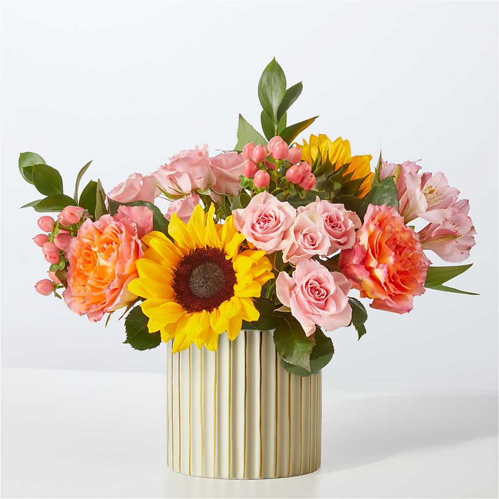 Sun's Out Bouquet – MAYA'S FLOWER SHOP, Carmichael CA