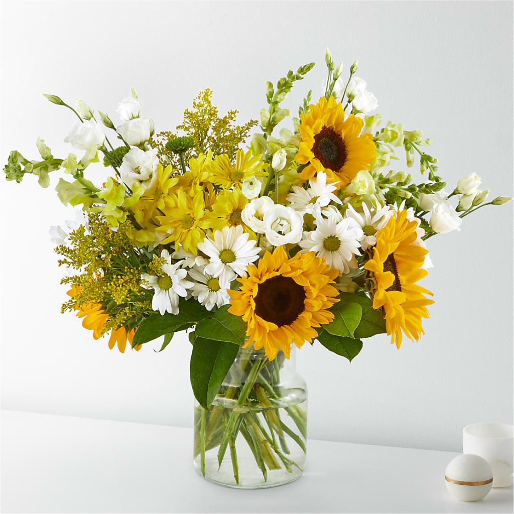 Hello Sunshine Bouquet – MAYA'S FLOWER SHOP, Carmichael CA