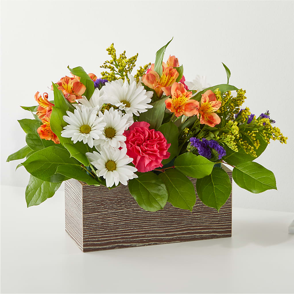 Oopsie Daisy Box Bouquet – MAYA'S FLOWER SHOP, Carmichael CA