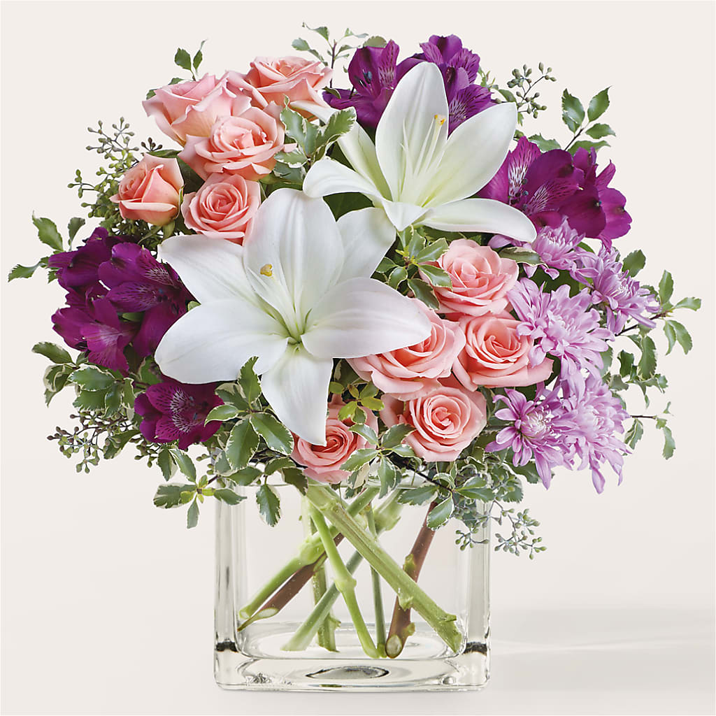 Mani Pedi Bouquet – MAYA'S FLOWER SHOP, Carmichael CA