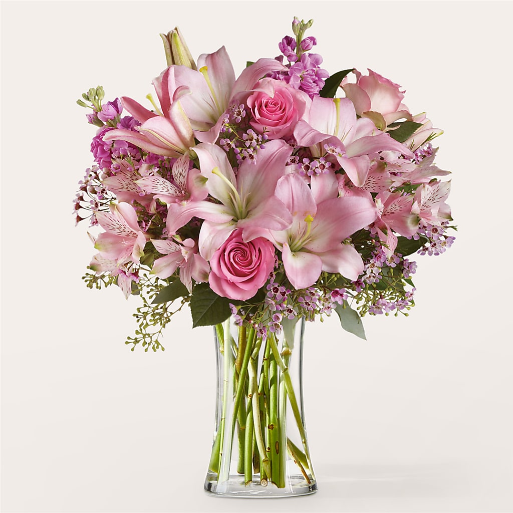 Gentle Gesture Bouquet – MAYA'S FLOWER SHOP, Carmichael CA