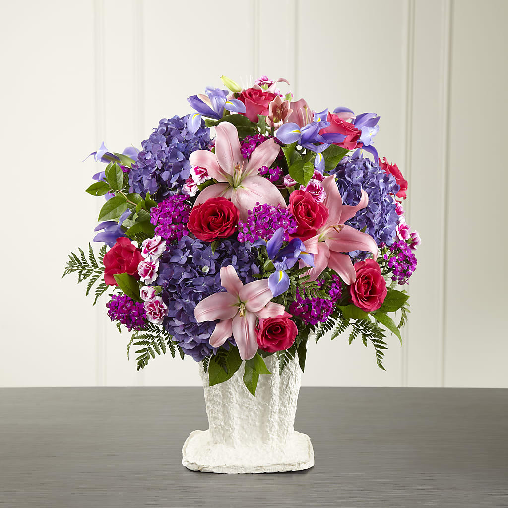 We Fondly Remember Arrangement – MAYA'S FLOWER SHOP, Carmichael CA