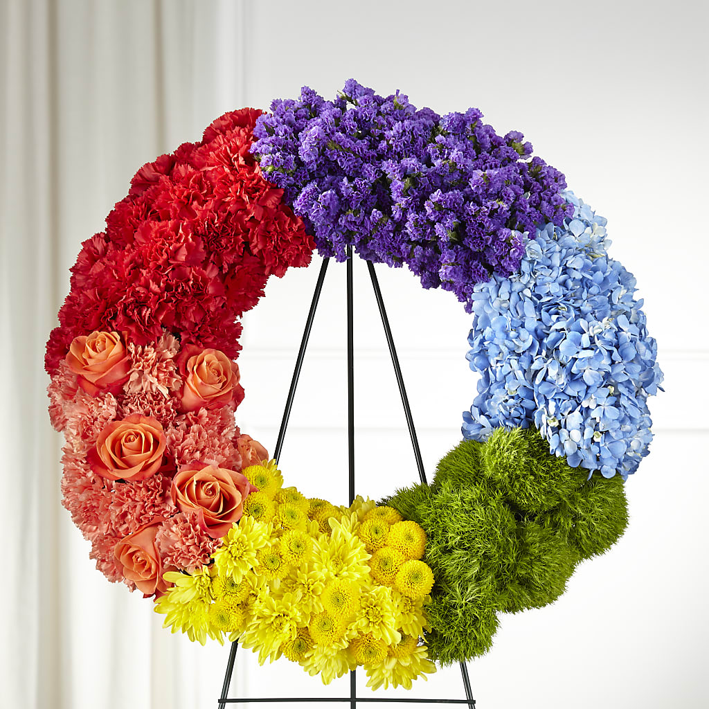 Circle of Love Wreath – MAYA'S FLOWER SHOP, Carmichael CA