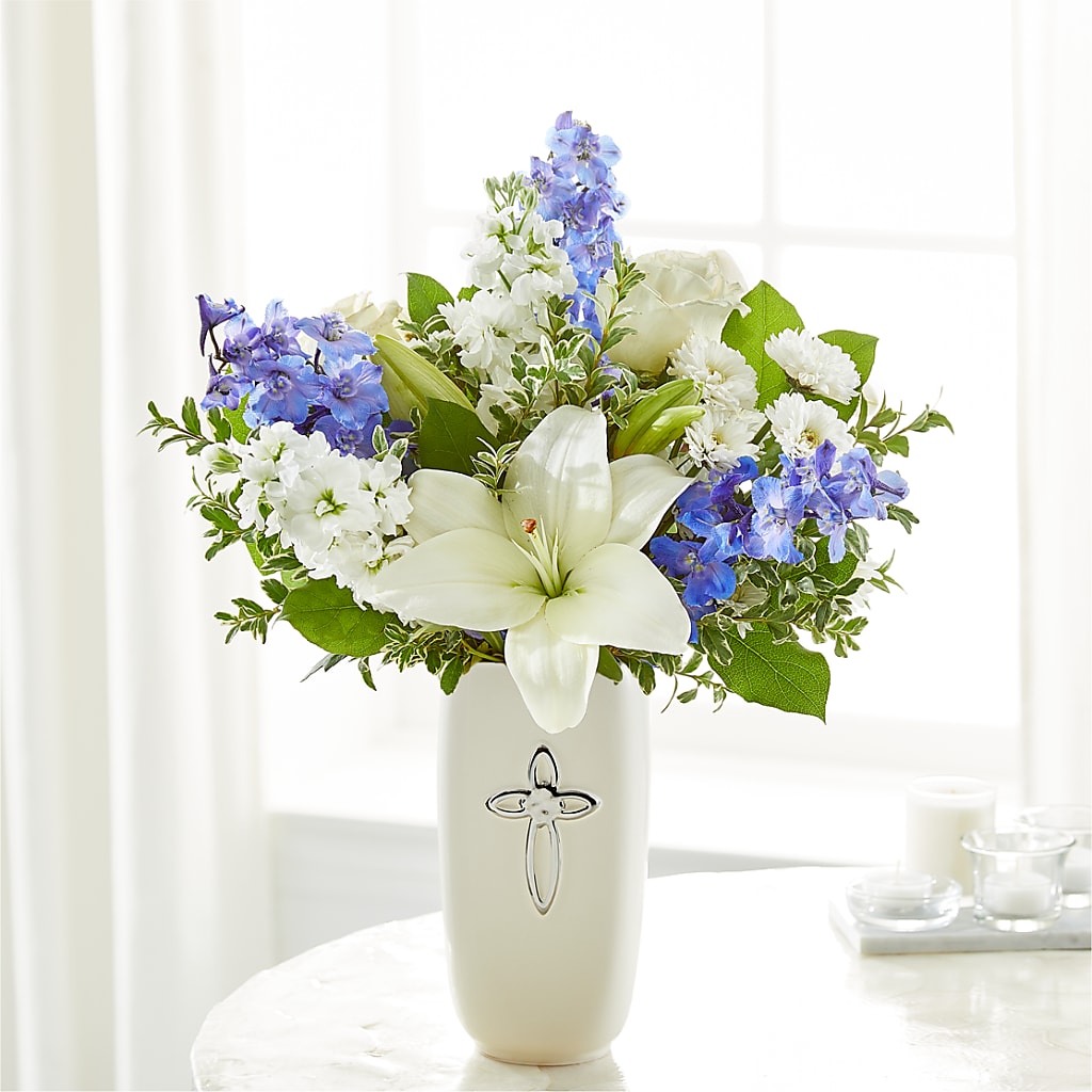 Heavenly Blossoms Bouquet – MAYA'S FLOWER SHOP, Carmichael CA