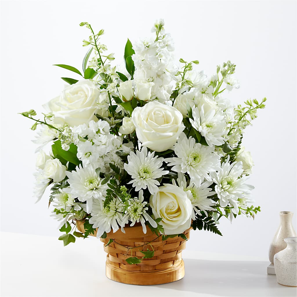 Heartfelt Condolences Arrangement – MAYA'S FLOWER SHOP, Carmichael CA
