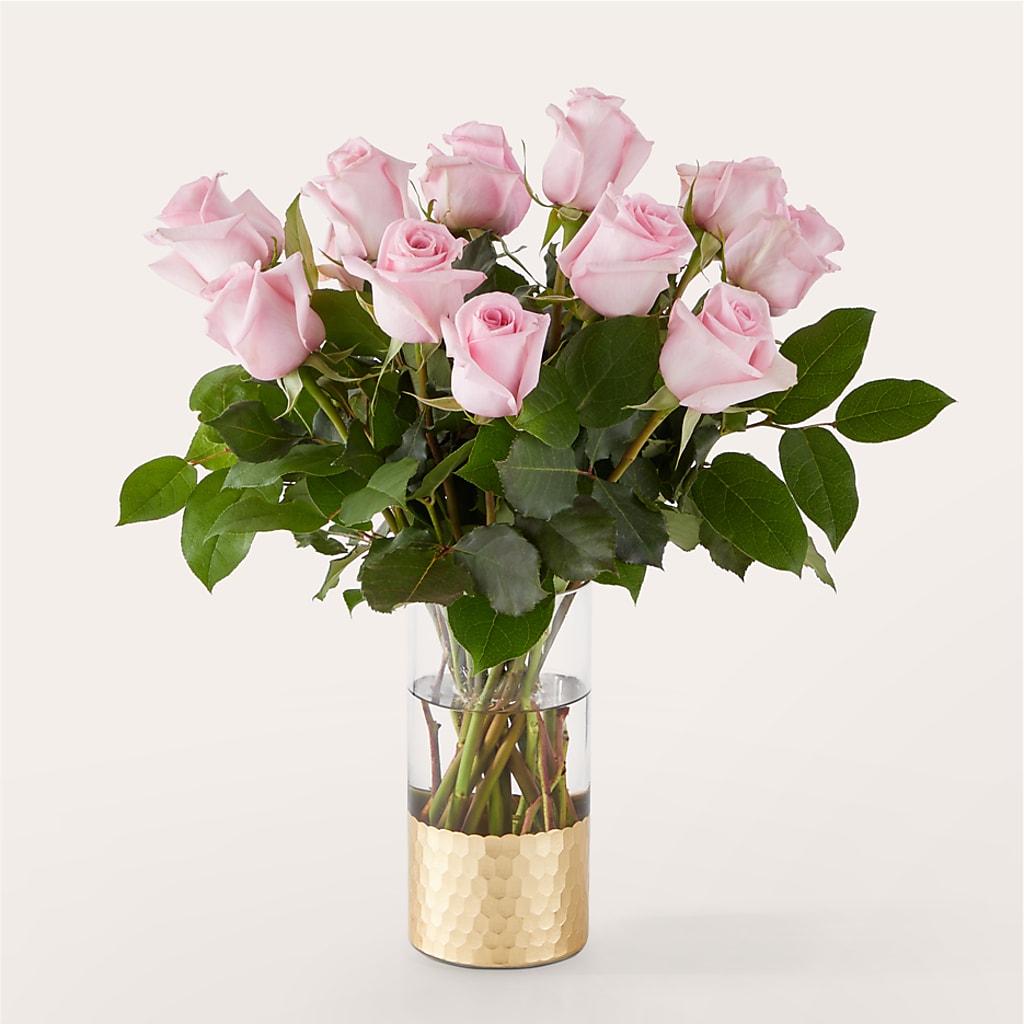 Picture Perfect Pink Rose Bouquet – MAYA'S FLOWER SHOP, Carmichael CA