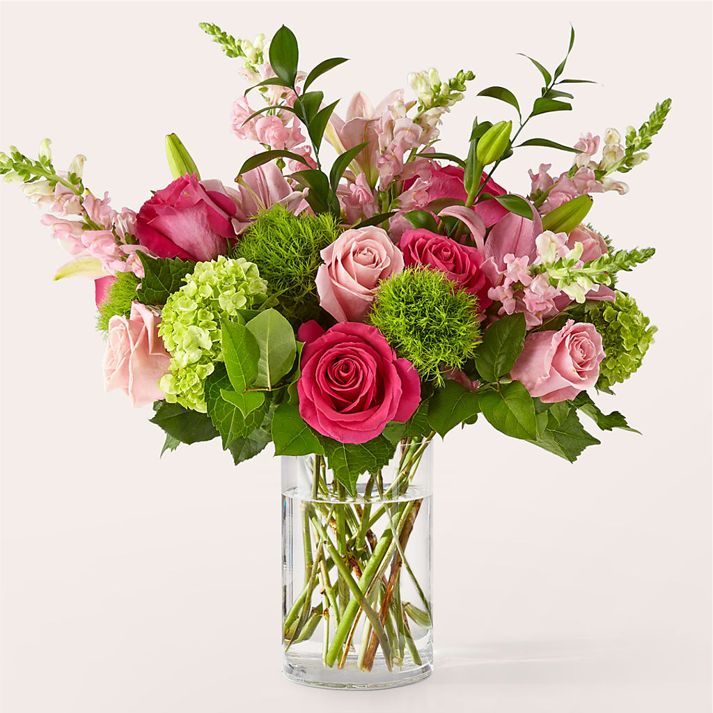 Fit for a Queen Luxury Bouquet – MAYA'S FLOWER SHOP, Carmichael CA