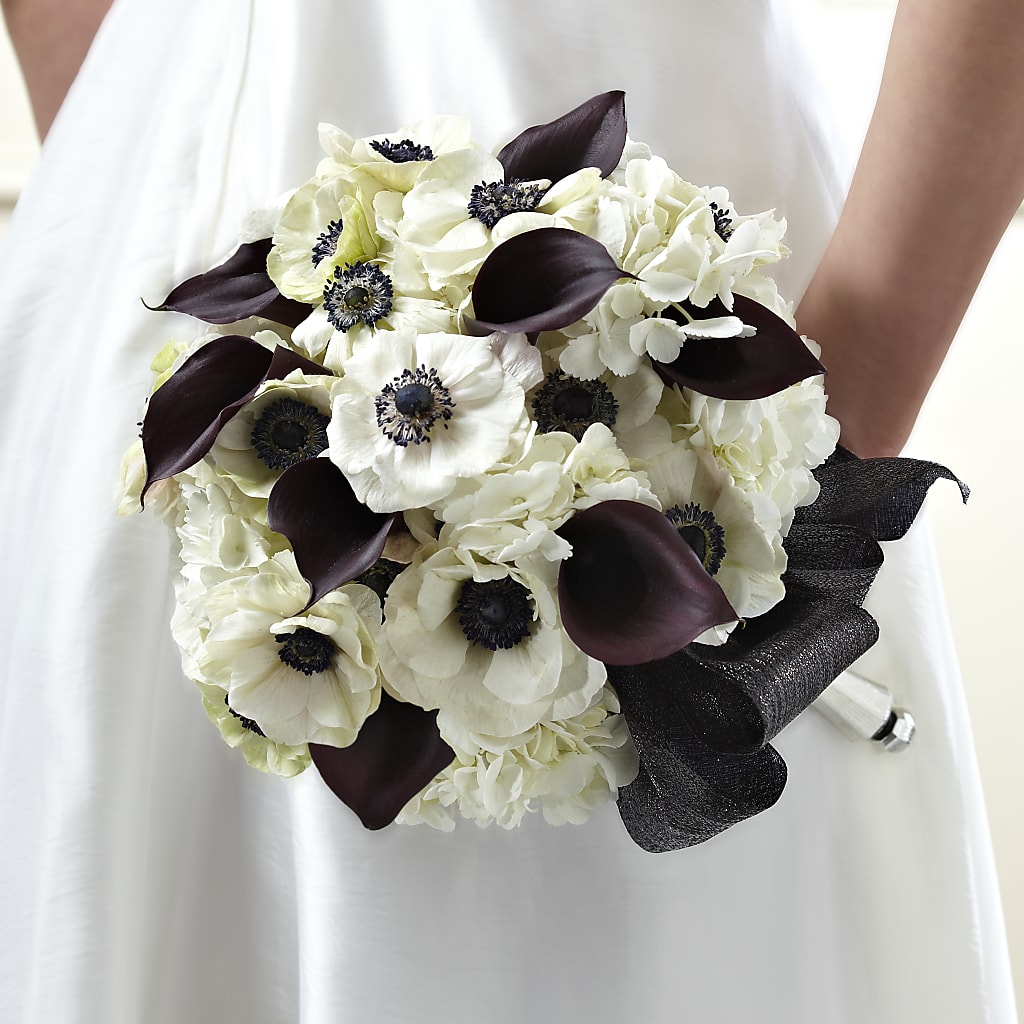 To Have and To Hold Bouquet – MAYA'S FLOWER SHOP, Carmichael CA
