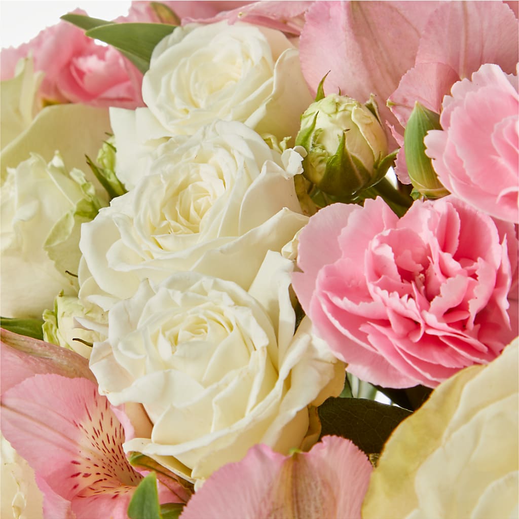 Gentle Healing Bouquet – MAYA'S FLOWER SHOP, Carmichael CA
