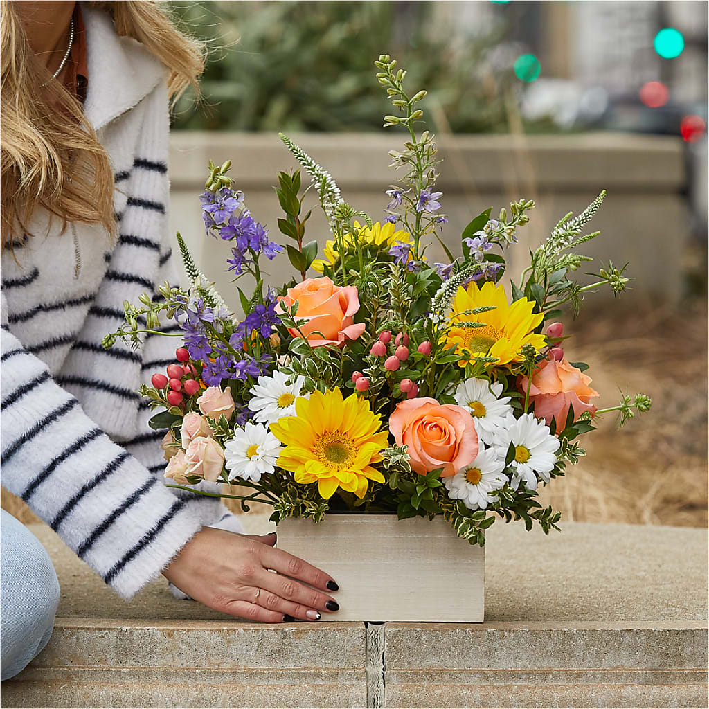 The Good Life Bouquet – MAYA'S FLOWER SHOP, Carmichael CA