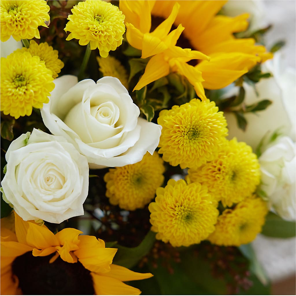 Luminous Morning Bouquet – MAYA'S FLOWER SHOP, Carmichael CA