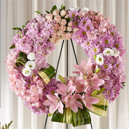 Gift of Warmth Wreath – MAYA'S FLOWER SHOP, Carmichael CA