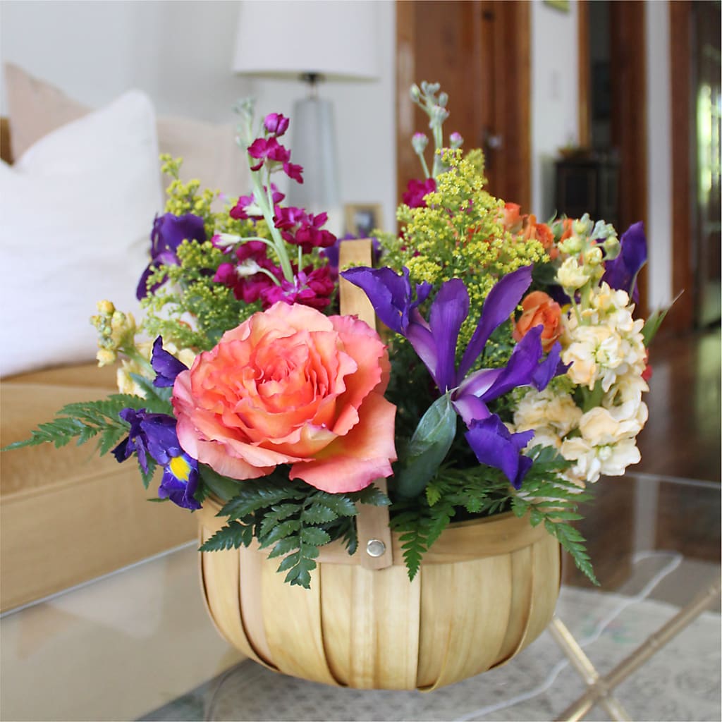 Garden of Life Basket – MAYA'S FLOWER SHOP, Carmichael CA