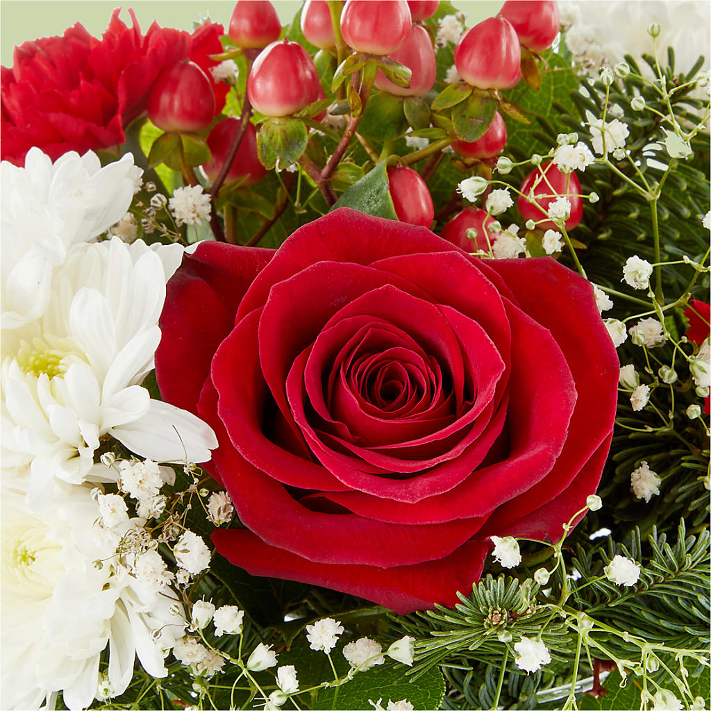 Chance of Flurries Bouquet – MAYA'S FLOWER SHOP, Carmichael CA