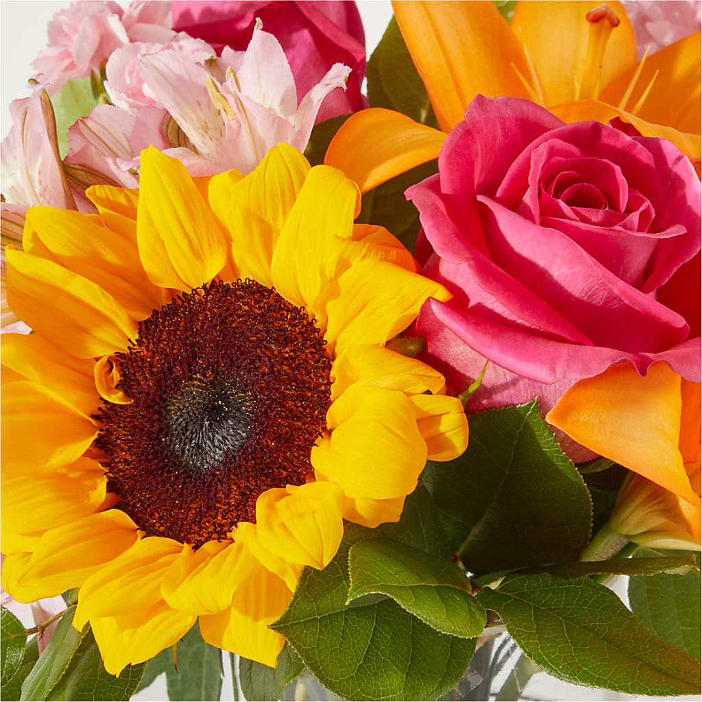In Full Swing Bouquet – MAYA'S FLOWER SHOP, Carmichael CA