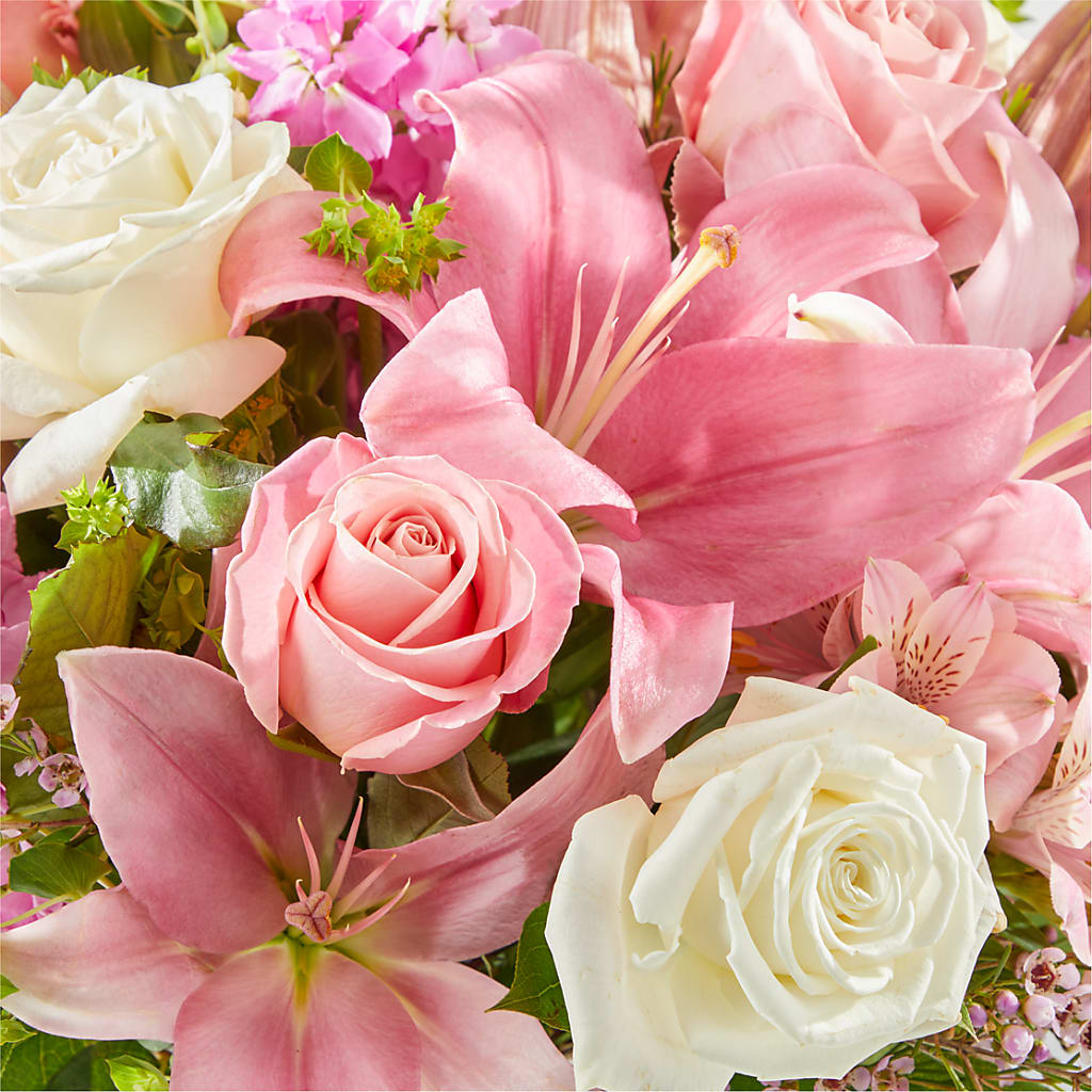 Ethereal Beauty Bouquet – MAYA'S FLOWER SHOP, Carmichael CA