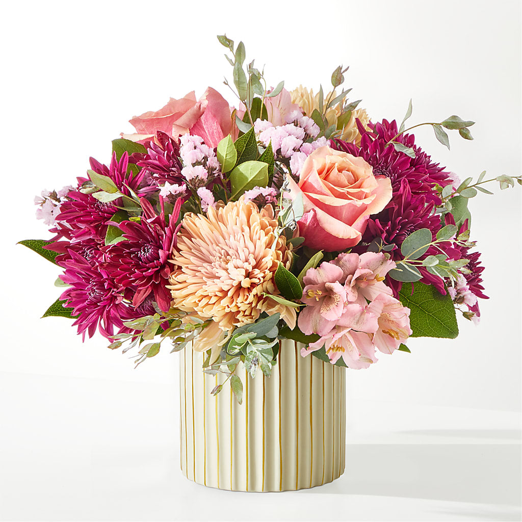Berry Cobbler Bouquet with Ivory Vase – MAYA'S FLOWER SHOP, Carmichael CA