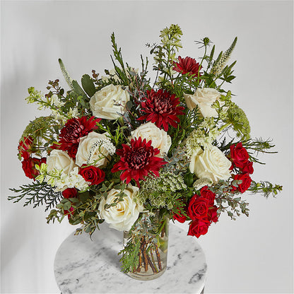 Favorite Traditions Bouquet – MAYA'S FLOWER SHOP, Carmichael CA