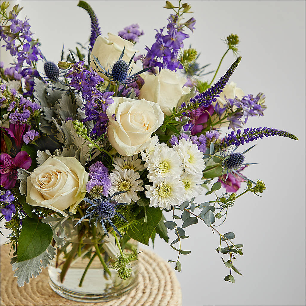 Shooting Star Bouquet – MAYA'S FLOWER SHOP, Carmichael CA